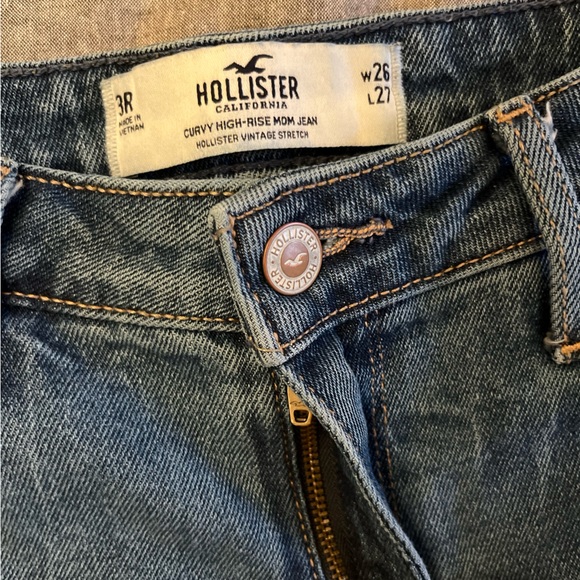 Hollister Curvy High Rise Mom Jeans Blue Size 26 - Picture 10 of 15